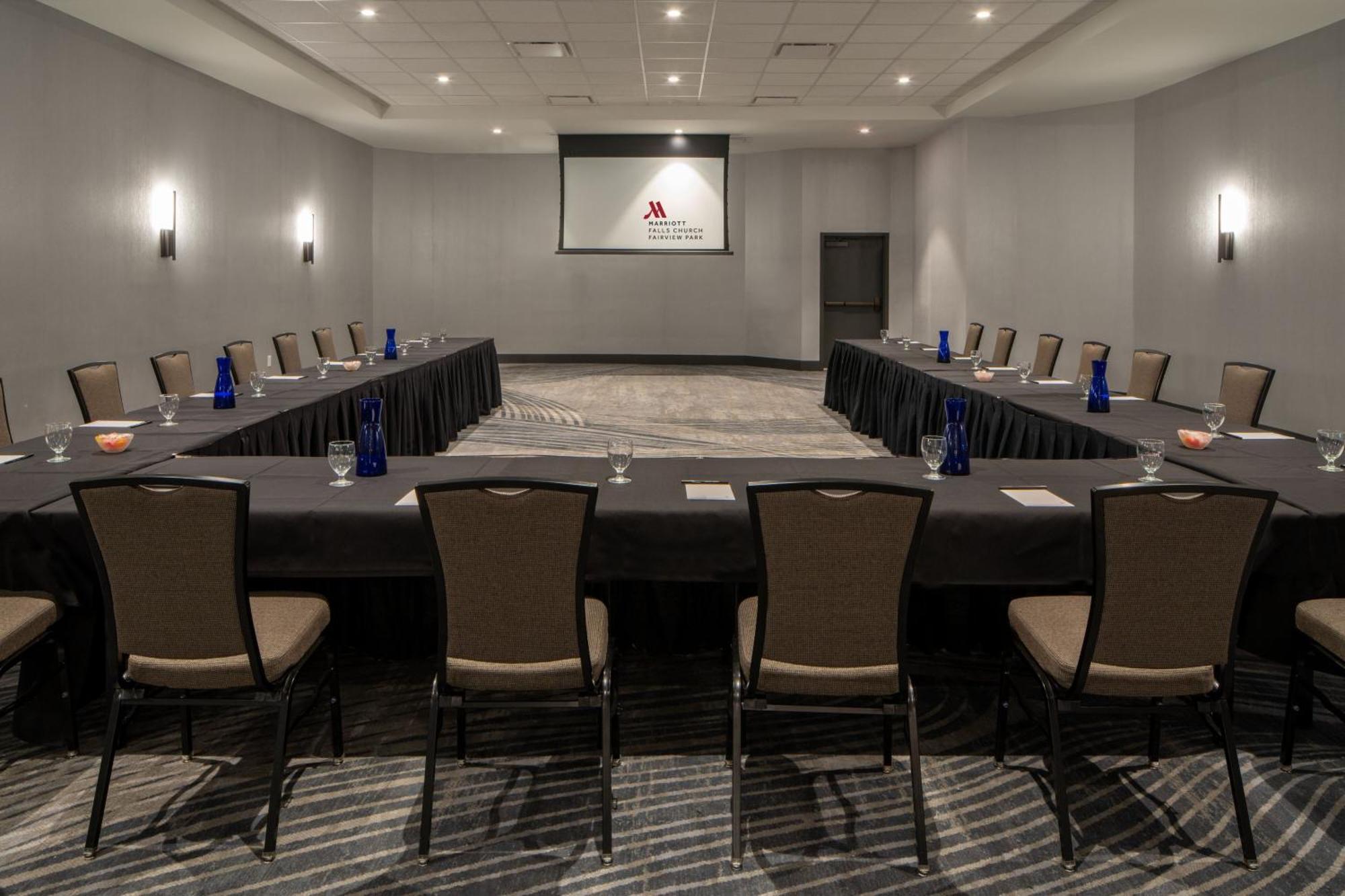 Falls Church Marriott Fairview Park Exterior foto